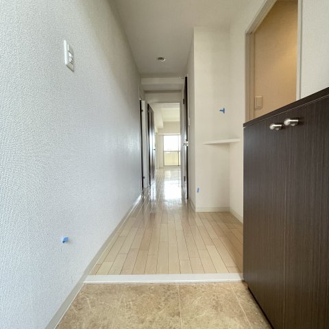 玄関　同仕様タイプです