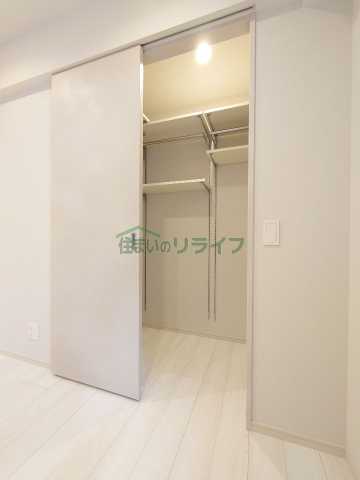 収納　ルフォンプログレ神田プレミア