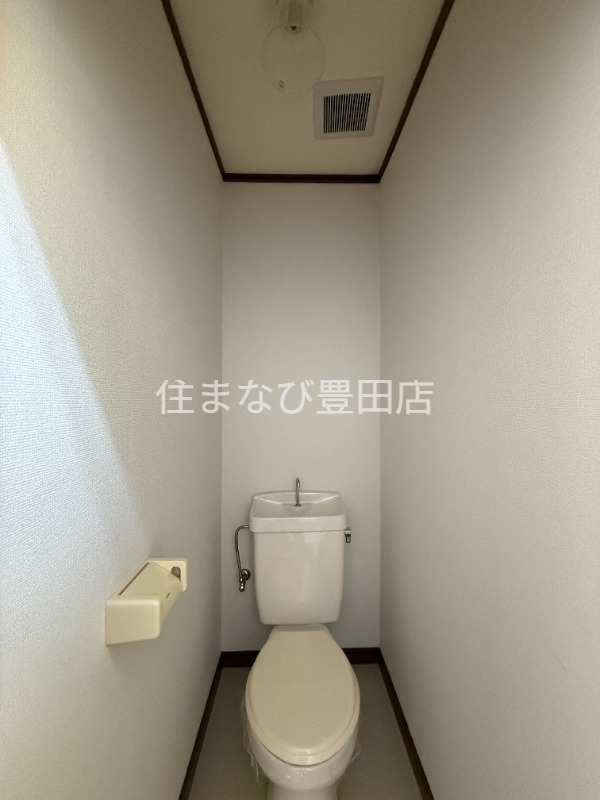 トイレ　同型タイプ