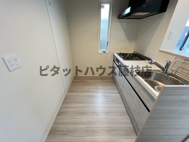 ＪＲ東海道本線 焼津駅 徒歩16分 2階建 築4年のキッチン写真