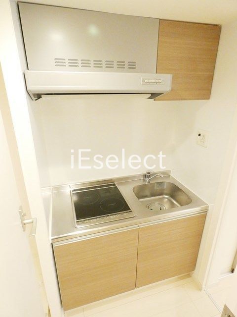 キッチン　2口IHコンロのシステムキッチン