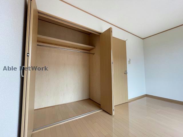 収納　※同物件、別部屋の写真です