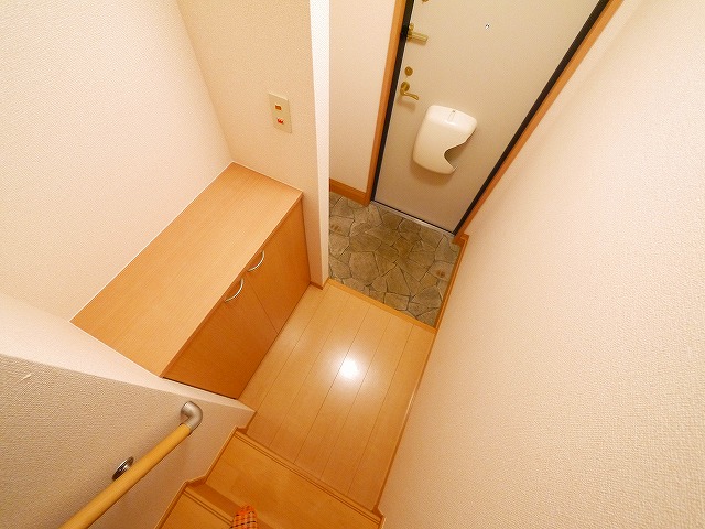 玄関　明るい玄関です