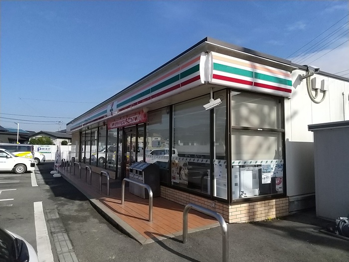 コンビニ　セブンイレブン山口嘉川中市店（コンビニ）まで1196m