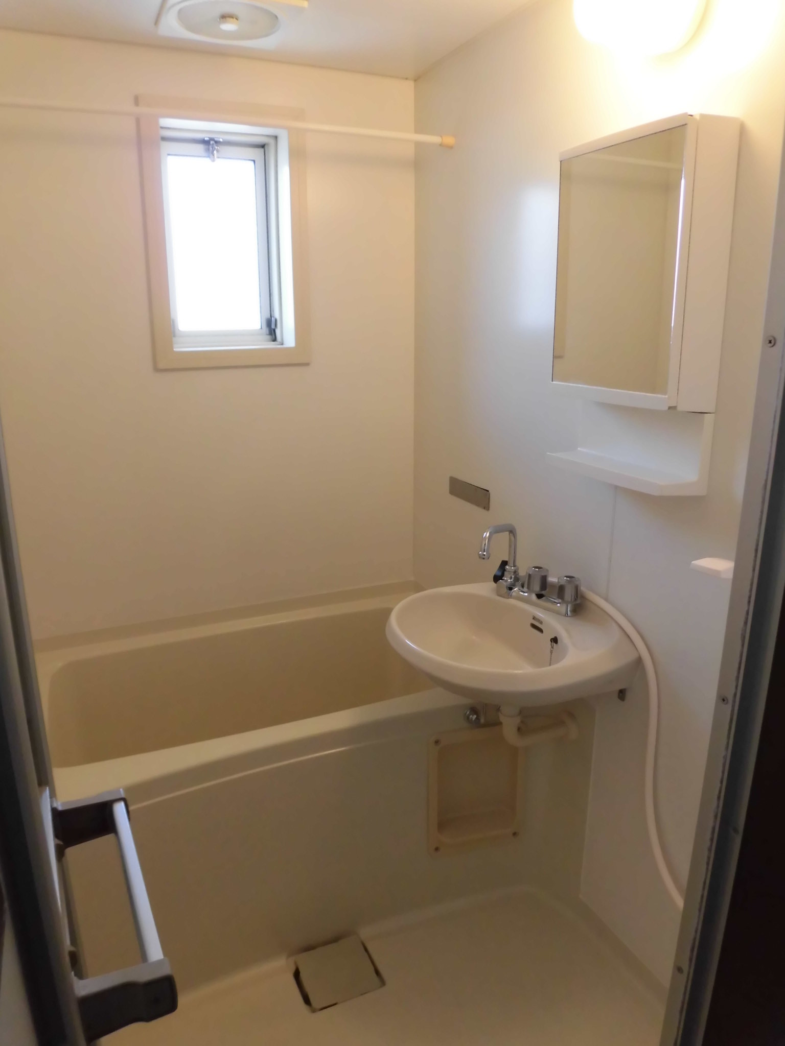 バス・シャワールーム　♪バス♪