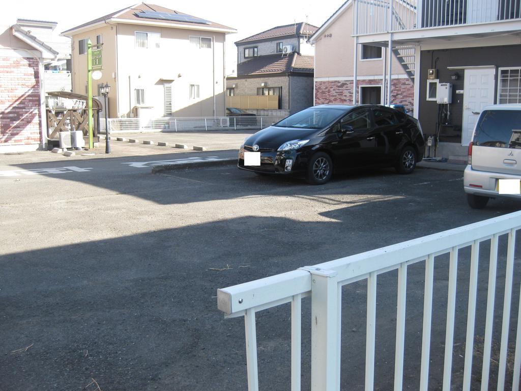 【サンシティ江田Bの駐車場】