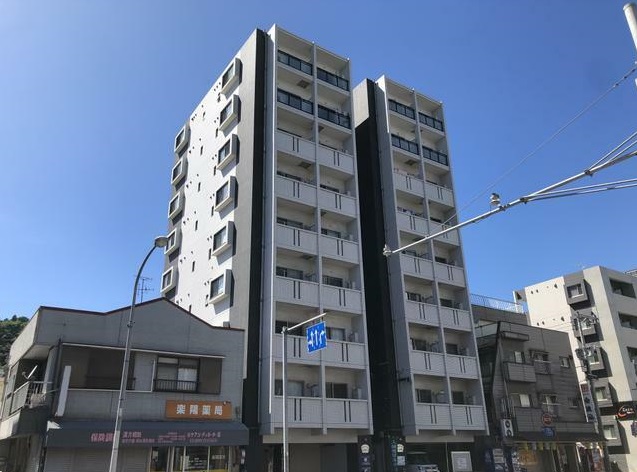 鹿児島市武のマンションの建物外観