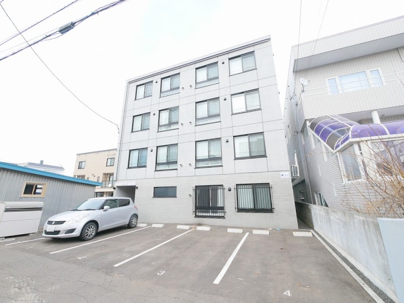 建物外観　都市ガス＆Wi-Fi無料♪人気のデザイナーズマンションです♪