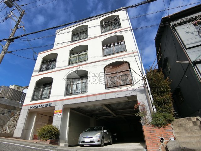 神戸市長田区鶯町のマンションの建物外観