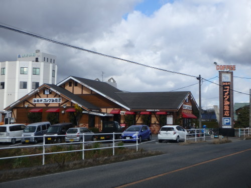 【スカイウェーブAの飲食店】