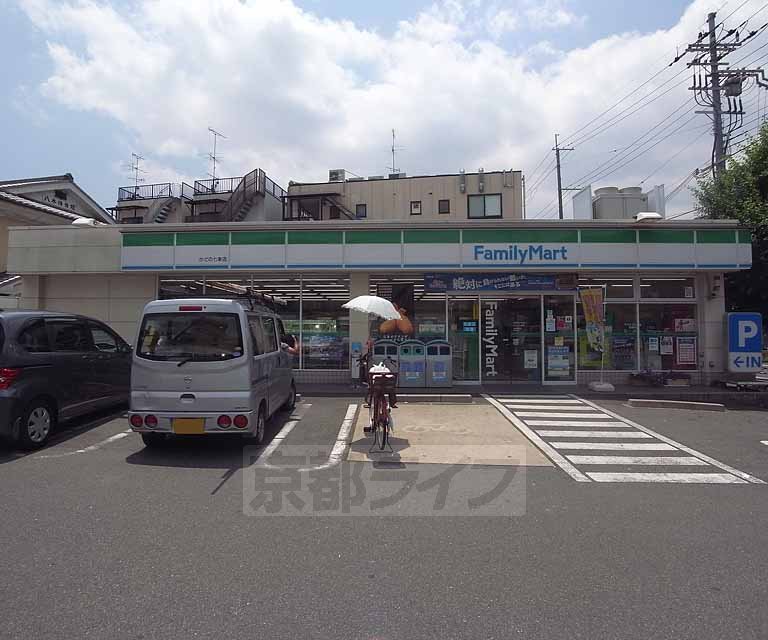 【京都市右京区西京極徳大寺団子田町のアパートのコンビニ】