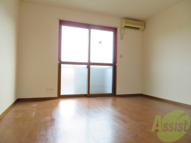 居室・リビング　広くてキレイなＬＤＫが広がっていて、充実した生活が送れそう