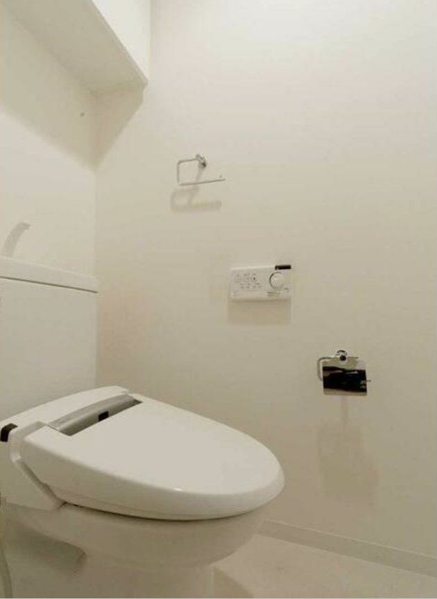 トイレ　トイレ