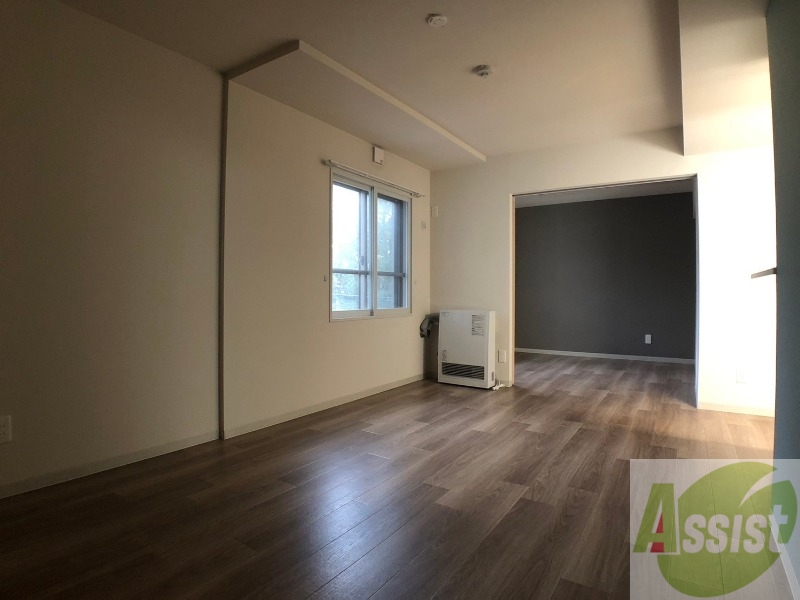 居室・リビング　広々としたリビングですね。使い勝手がよさそうですね！