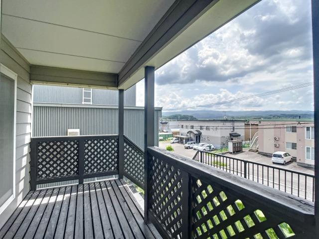 バルコニー　バルコニー