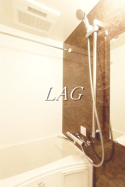 バス・シャワールーム　お風呂です。