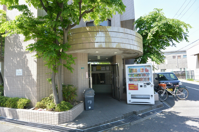 エントランス　エントランス