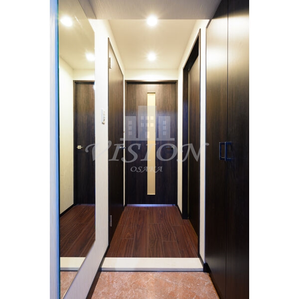 玄関　室内写真は別室のものです