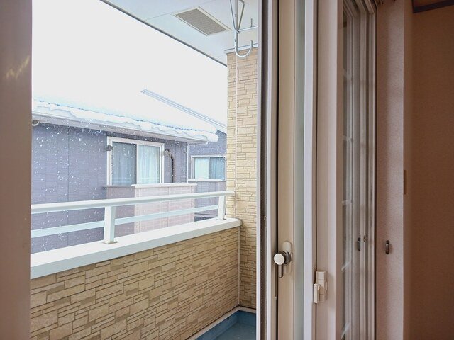 バルコニー　こちらサンルームになります