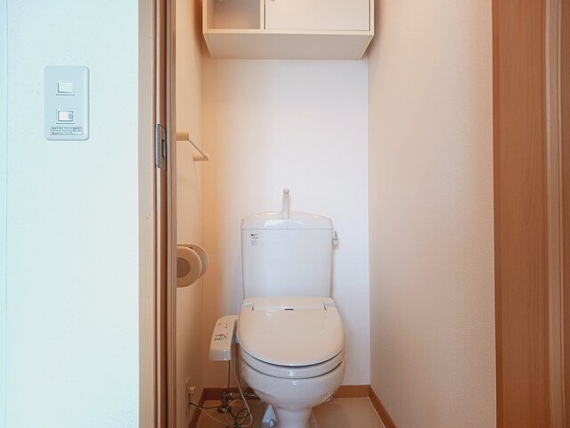 トイレ　シンプルで使いやすいトイレです