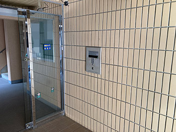 長崎電軌本線 原爆資料館駅 徒歩7分 4階建 築36年の外観写真