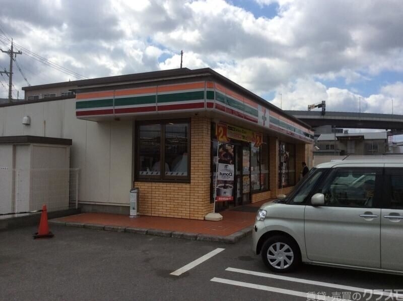 コンビニ　セブンイレブン京都上鳥羽南鉾立町店（コンビニ）まで1218m