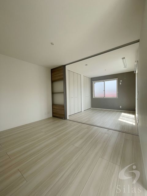 居室・リビング　同仕様