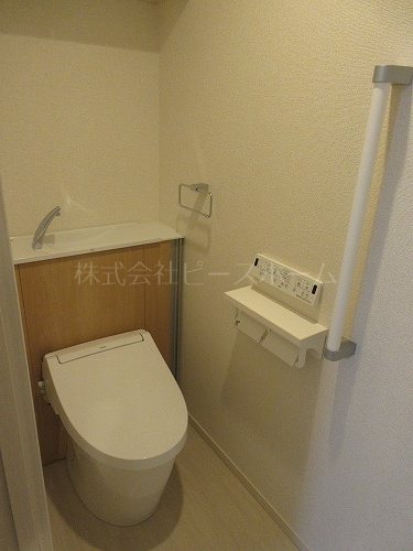 トイレ　※別号室参考写真