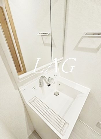 洗面設備　洗面台です。