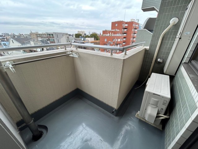 バルコニー　※同間取り別部屋参考写真となります