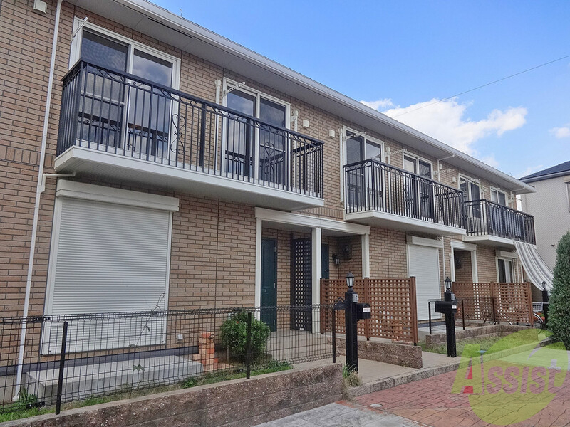 建物外観　豊中市上野西「ローズヴィラＢ棟」
