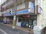 コンビニ　ローソン旭町店（コンビニ）まで635m