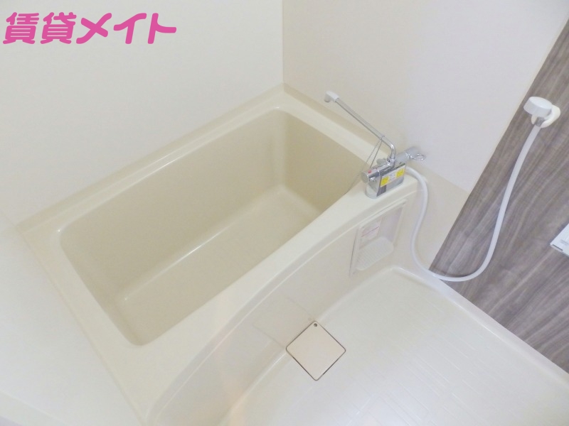 バス・シャワールーム　別部屋参考写真です