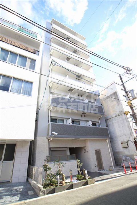 建物外観　落ち着いた雰囲気の外観です