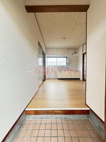 末崎アパートの玄関写真