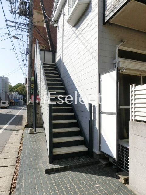 エントランス　建物エントランス。