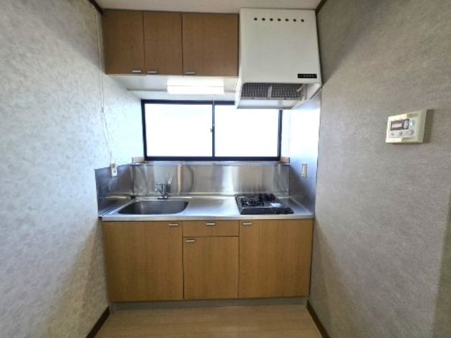 キッチン　流し台回り