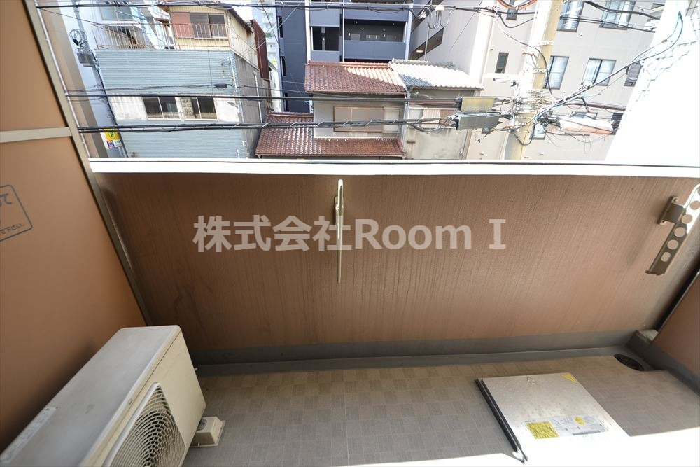 バルコニー　陽当たり良好なバルコニーです