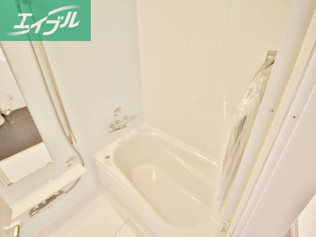 バス・シャワールーム　オシャレなバスルーム