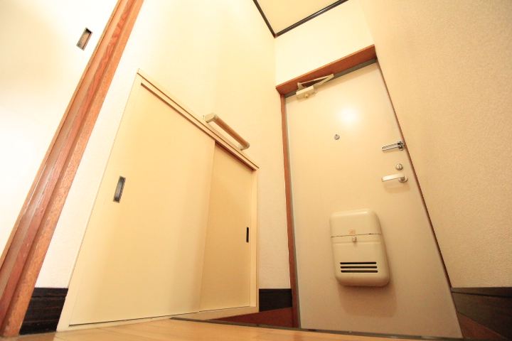 玄関　シューズボックス付き☆