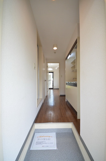 玄関　★玄関周りも窮屈になりません★