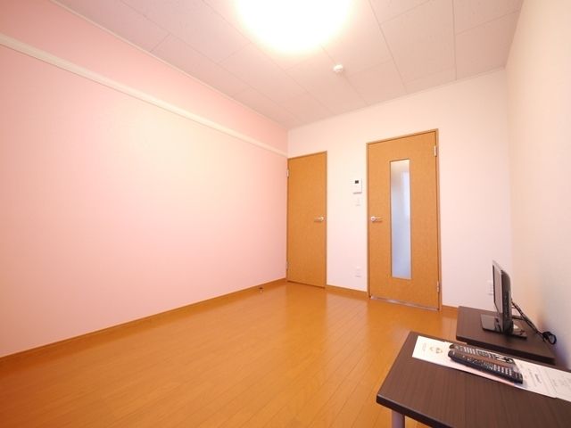 その他部屋・スペース　★綺麗なフローリングです★