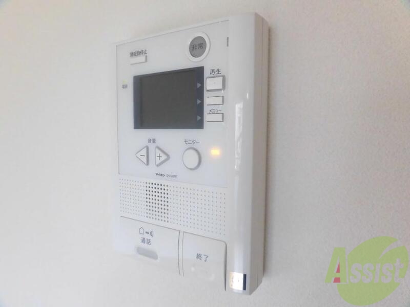 セキュリティ　もしもし、来客の確認は必ずしてからドアを開けてくださいね