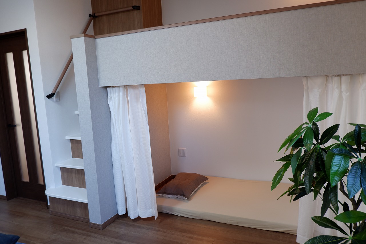 居室・リビング　ロフト、寝室