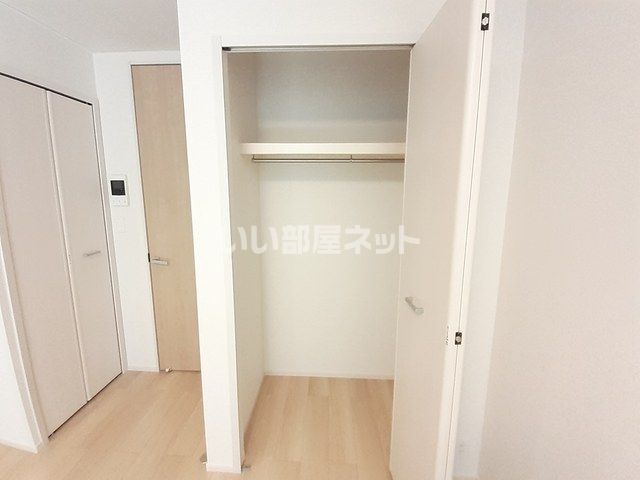 【桜井市大字戒重のアパートの収納】