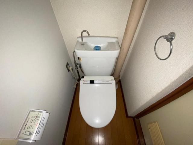 【六本木ハイツのトイレ】