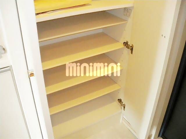 玄関　参考写真