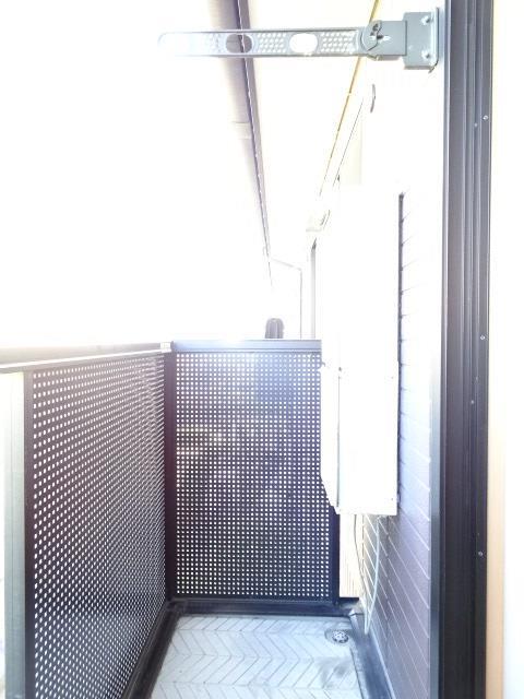 その他　東向きのバルコニーです