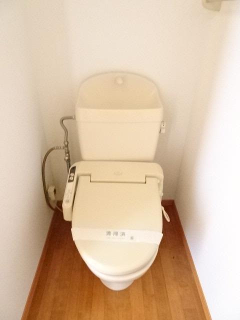 トイレ　温水洗浄暖房便座