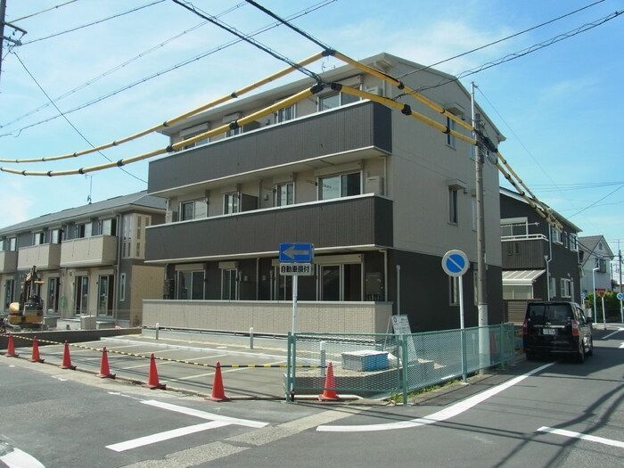 名古屋市中村区城屋敷町のアパートの建物外観